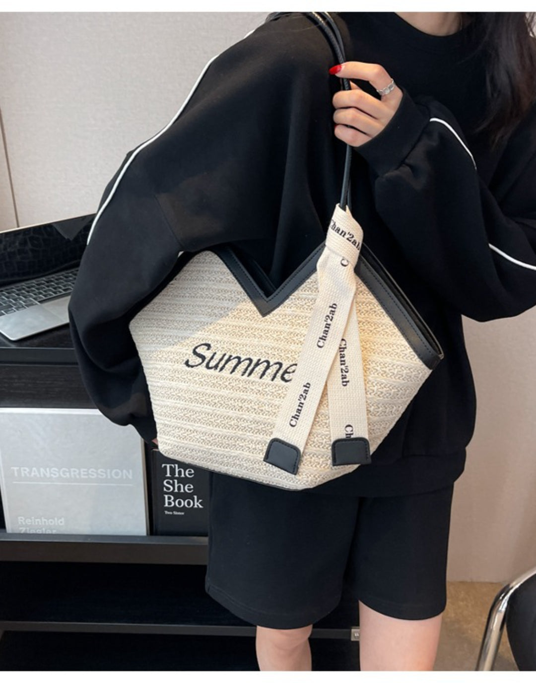 Straw Beach Bags&Tote Embroidery Heart Design Bag