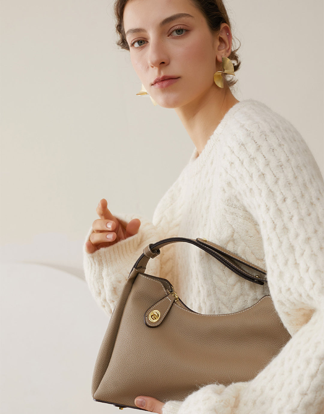 Yenesy Women Cowhide Leather Crossbody & Shoulder Bag