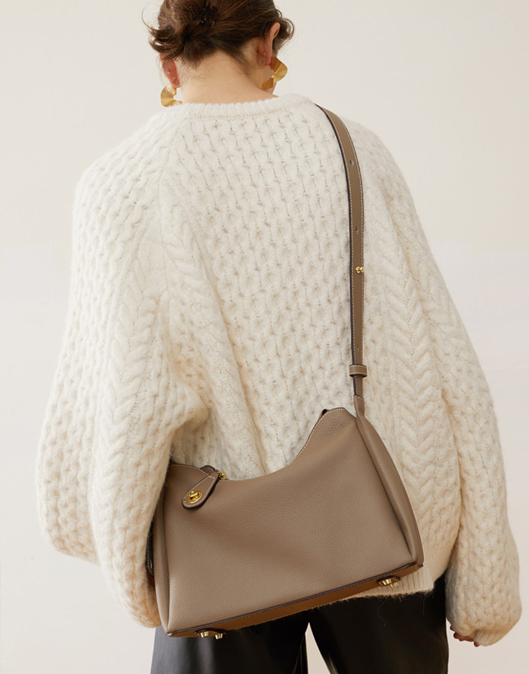 Yenesy Women Cowhide Leather Crossbody & Shoulder Bag