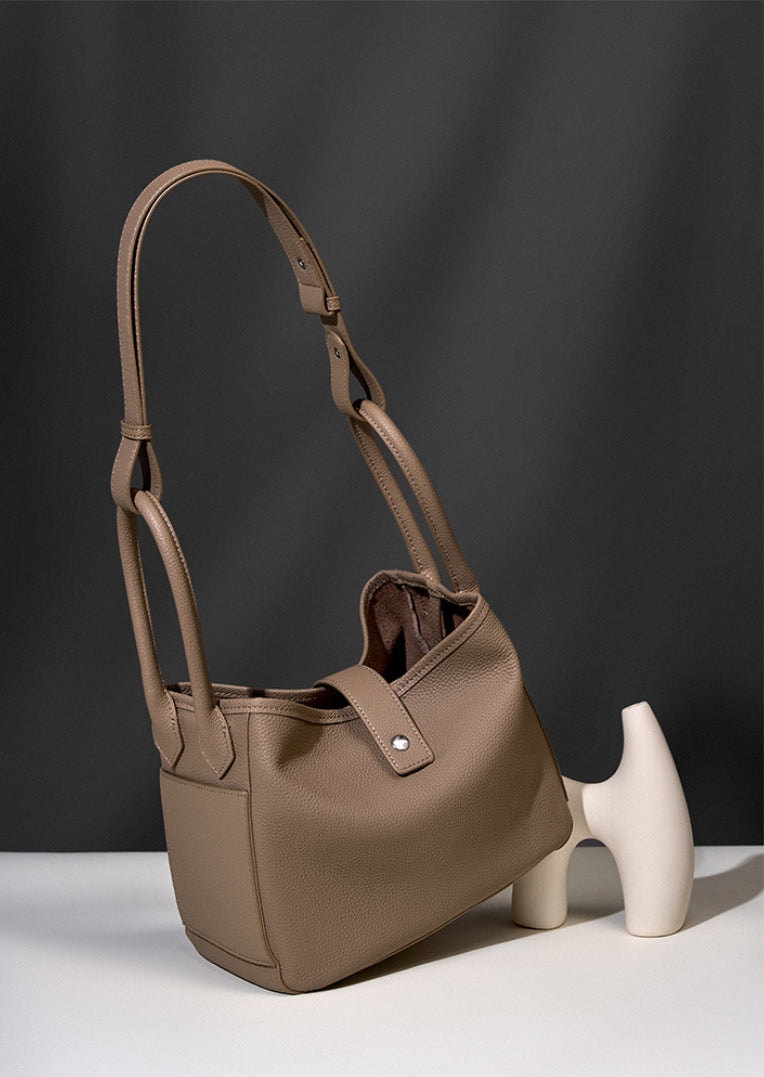 Yenesy Women Cowhide Leather Basket Bag