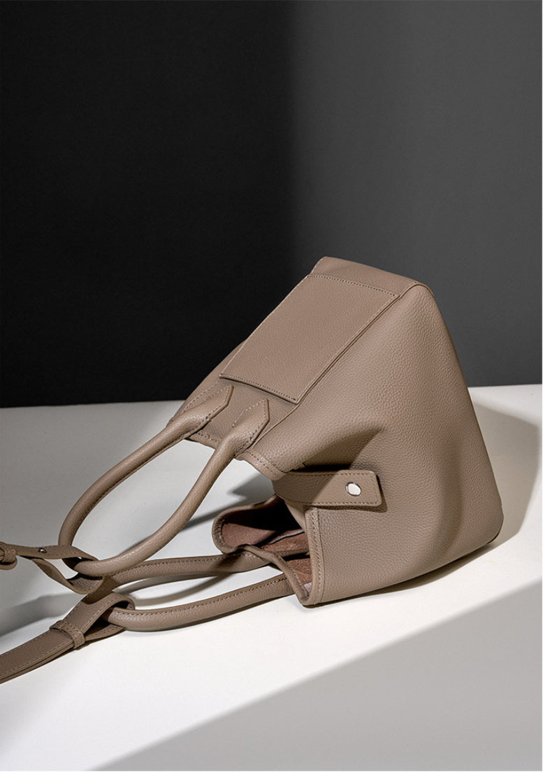 Yenesy Women Cowhide Leather Basket Bag