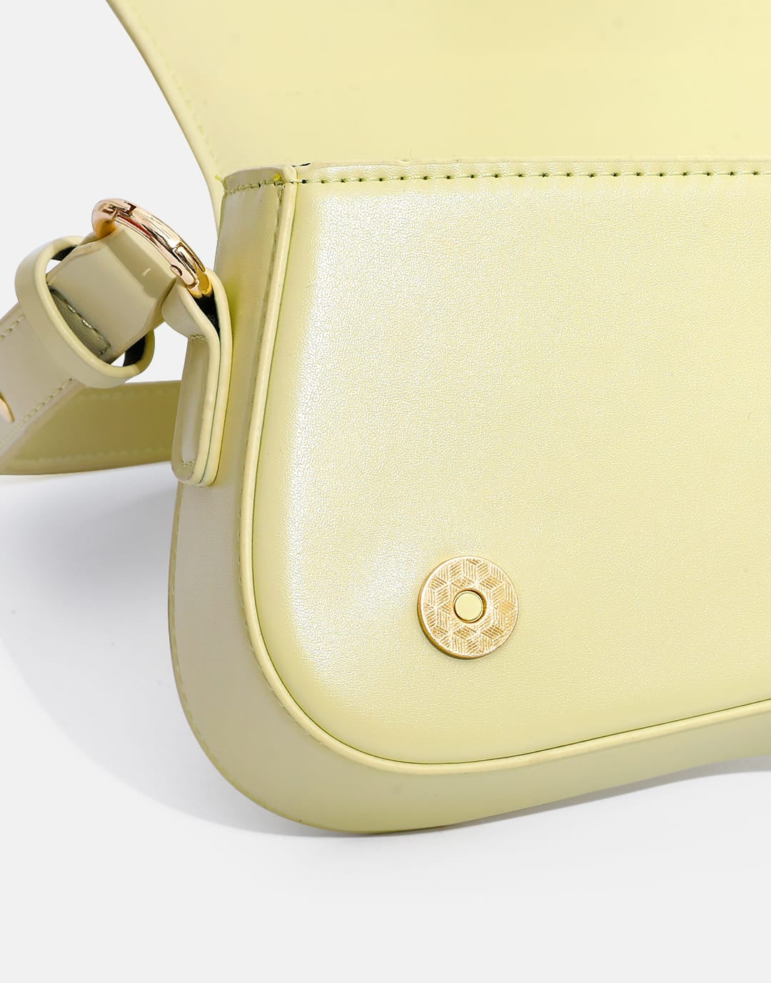 Yenesy Curvy Saddle Design Cross-body&Shoulder Bag